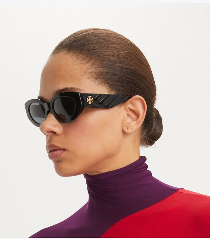 Blue light blocking sunglasses with the box and case ,G25-1769-1774