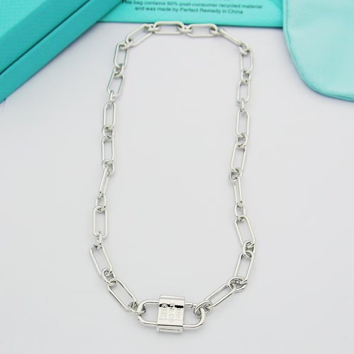 Lock necklace  jewelry ,with box,  J25-153