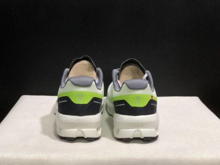 New all-weather lightweight comfortable cushioned casual sports shoes Hiking shoes for women men,with box,size 36-45,SS70-141-146