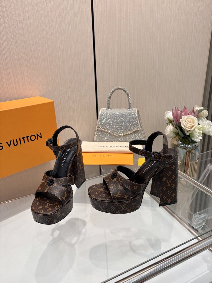 High quality women heel shoes,heel 12cm  size 34-41, SS138-178