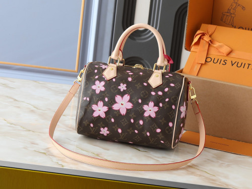 Split leather bag ,4A ,size 25x19x15cm,no box,  B80-144