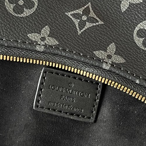Split leather bag ,5A ,size 24.5x13.5x6.5cm,no box,  B88-277