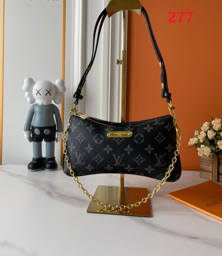 Split leather bag ,5A ,size 24.5x13.5x6.5cm,no box,  B88-277