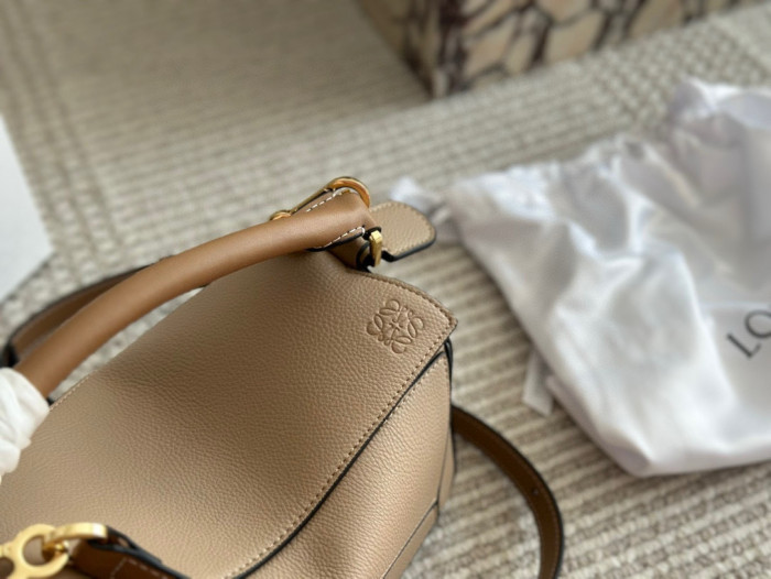 Split leather bag ,4A ,size 24cm,no box,  B88-271-272
