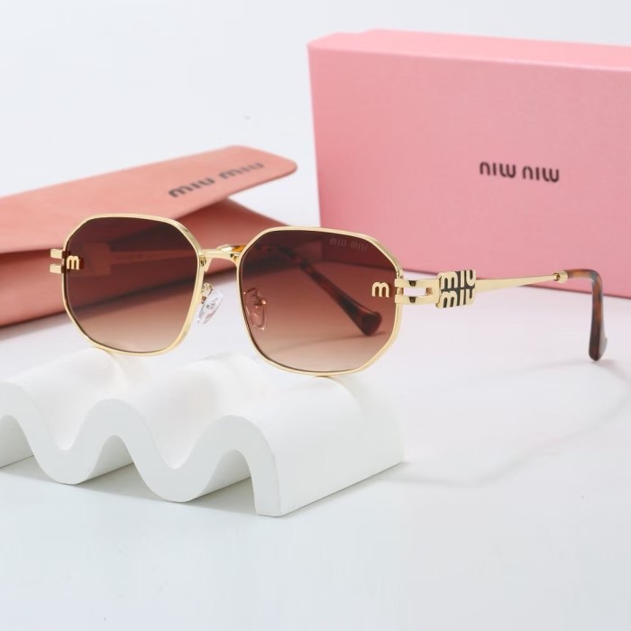 Blue light blocking sunglasses with the box and case ,G25-1792-1795