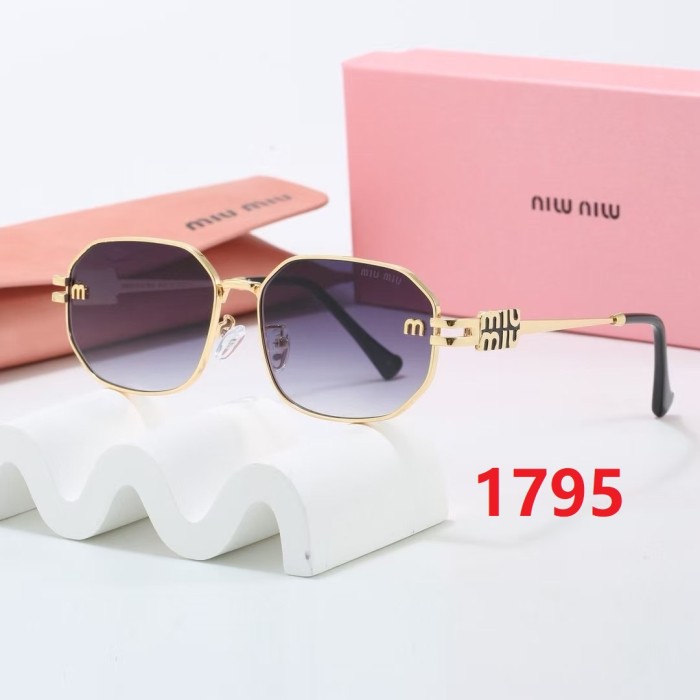 Blue light blocking sunglasses with the box and case ,G25-1792-1795