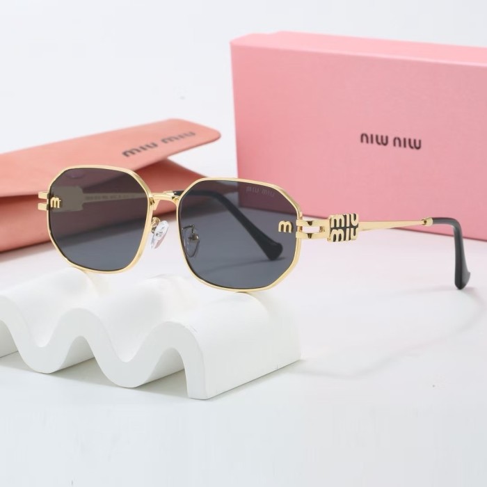Blue light blocking sunglasses with the box and case ,G25-1792-1795