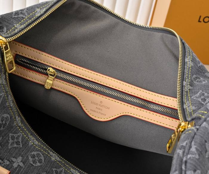 Split leather denim bag ,4A ,size 50x29x22cm,no box,  B98-133