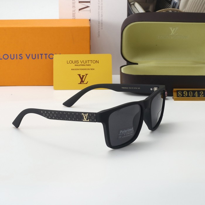 Blue light blocking sunglasses with the box and case ,G25-1851-1855