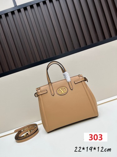Leather bag ,5A ,size 22x19x12cm,no box,  B110-303