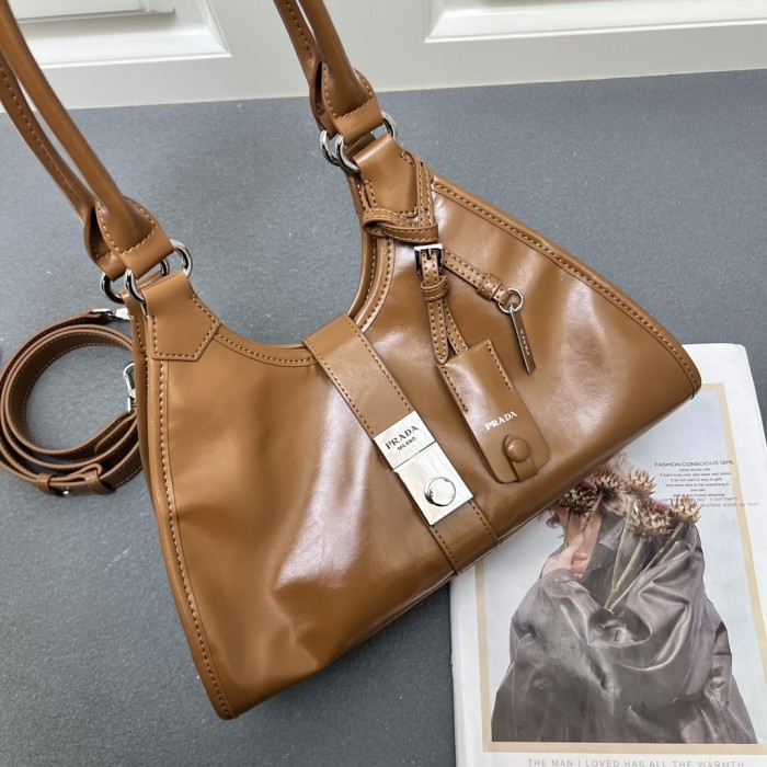 Leather bag ,5A ,size 32x22x13cm,no box,  B110-296