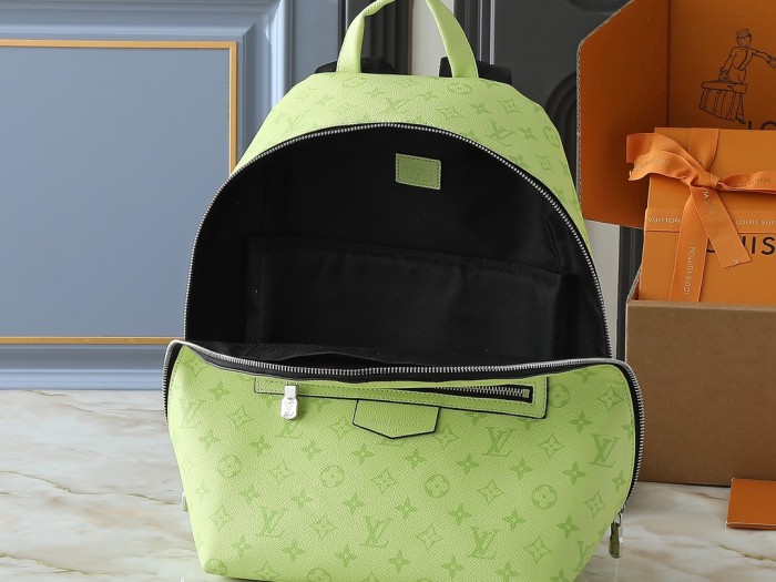 Leather bag ,5A ,size 38x13x28cm,no box,  B110-306-309
