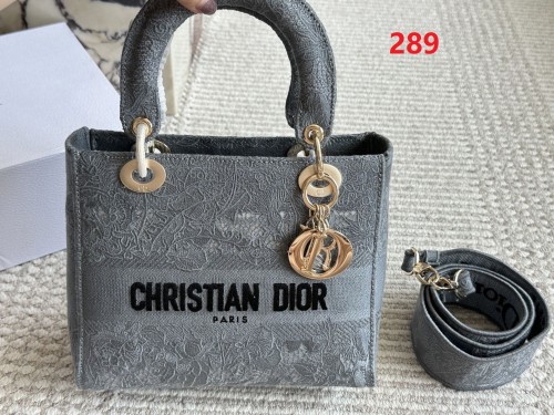 Leather canvas  bag ,5A ,size 24x20cm,no box,  B110-289