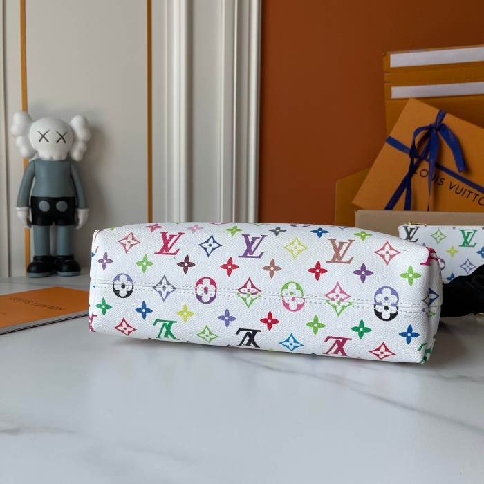 Leather bag ,5A ,size 38x33x10cm,no box,  B110-316