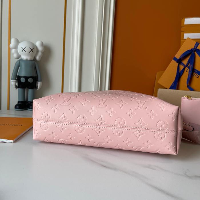 Leather bag ,5A ,size 38x33x10cm,no box,  B110-310