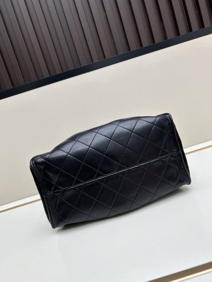 Leather bag ,5A ,size 30x26x14cm,no box,  B110-319