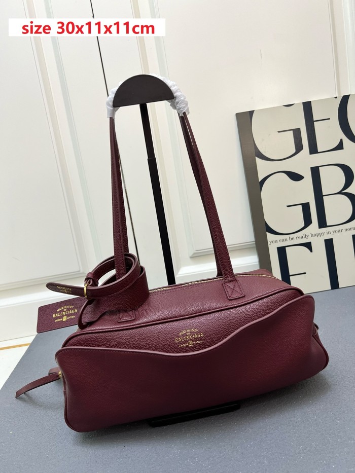 Leather bag ,5A ,size 30x11x11cm,no box,  B130-85