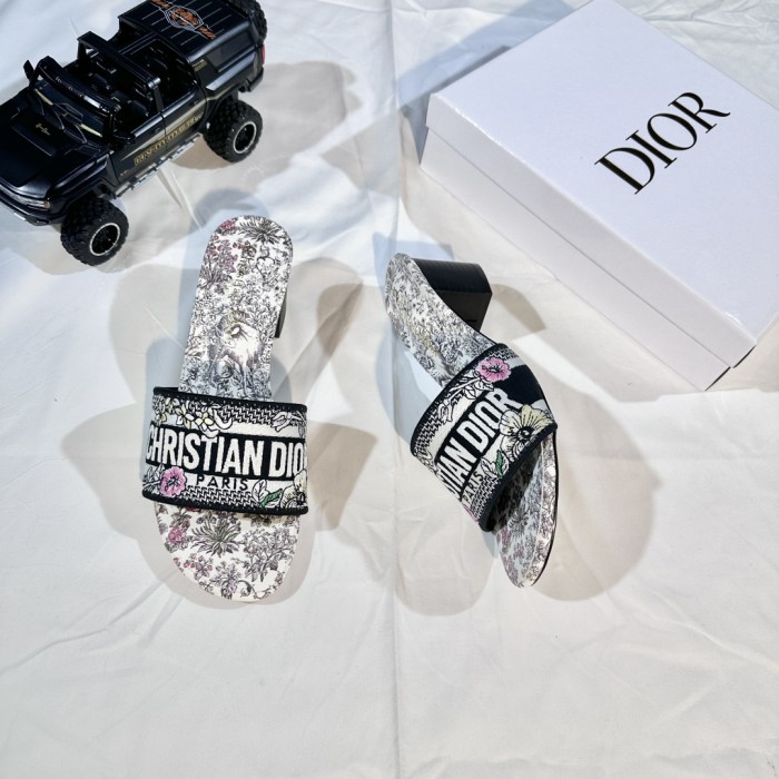 Women heel slipper shoes,  size 35-42, SS50-1808