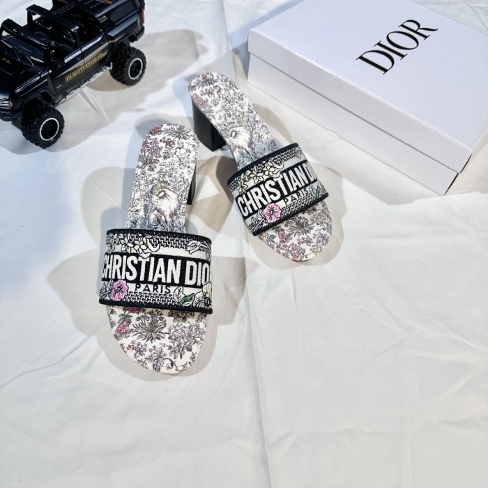 Women heel slipper shoes,  size 35-42, SS50-1808