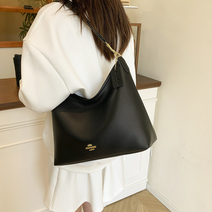 PU leather bag ,budget ,no box, size 31x26x12cm, B30-97-101