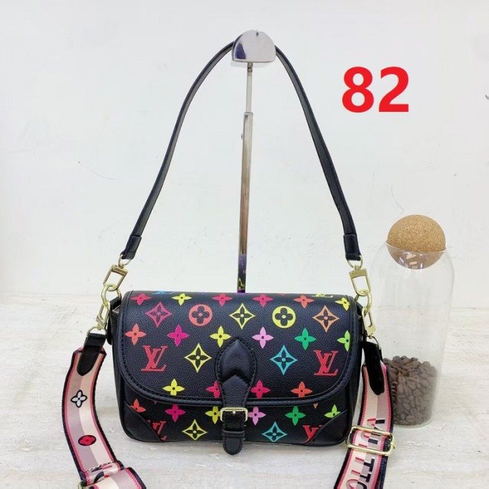 PU leather bag ,budget ,no box, size 25x11x17.5cm, B30-81-82