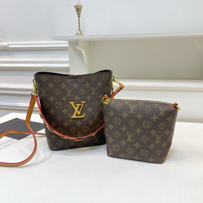 PU leather bag ,budget ,no box, size 24x23x12cm, B35-216-221