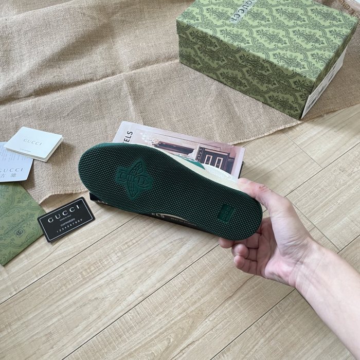 Women's men flat sneaker shoes,,size 35-45, SS60-3196