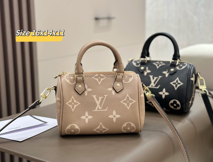 Split leather bag a set,3A ,no box,  B75-357