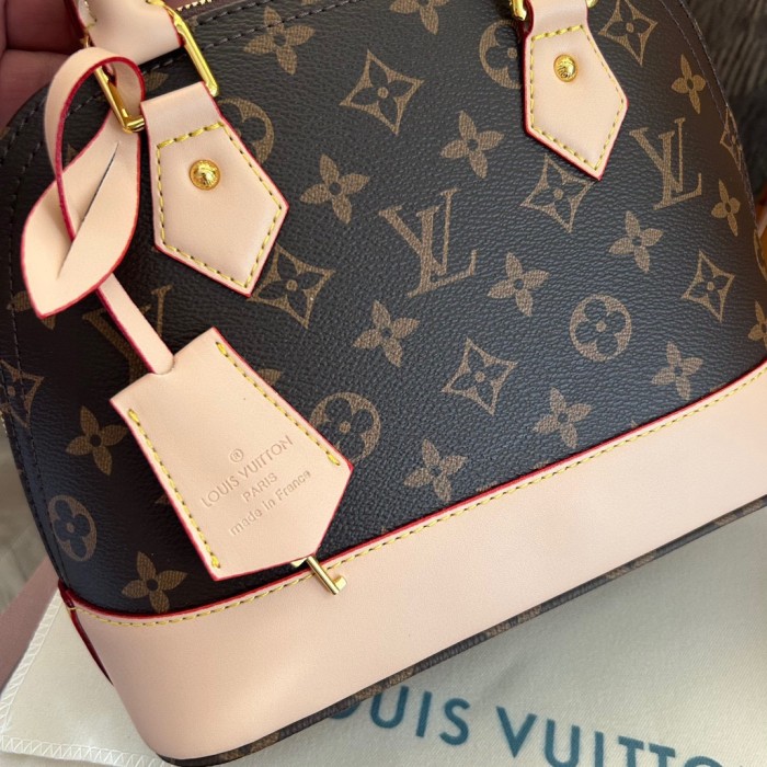 Split leather bag ,3A ,no box, size 24x18cm, B68-151-152