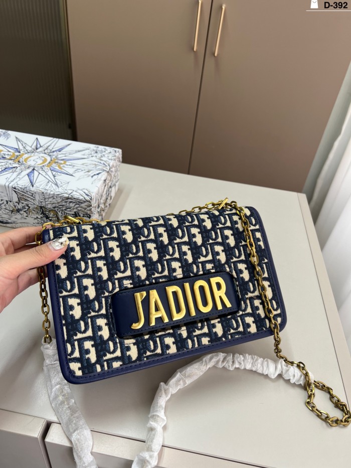 Split leather bag ,3A ,no box, size 25x14cm, B68-148-150