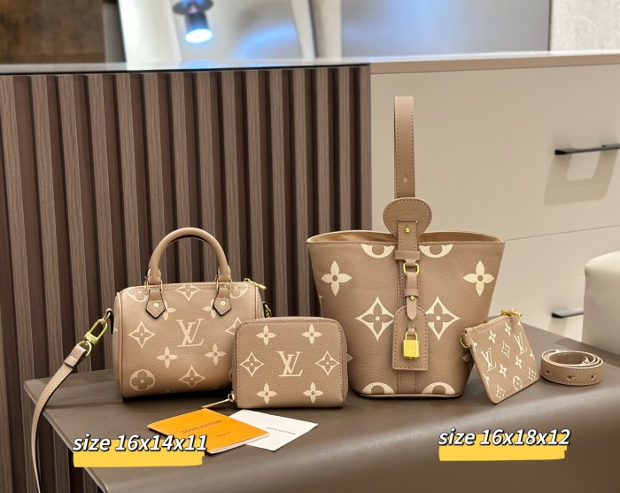 Split leather bag a set,3A ,no box,  B75-357