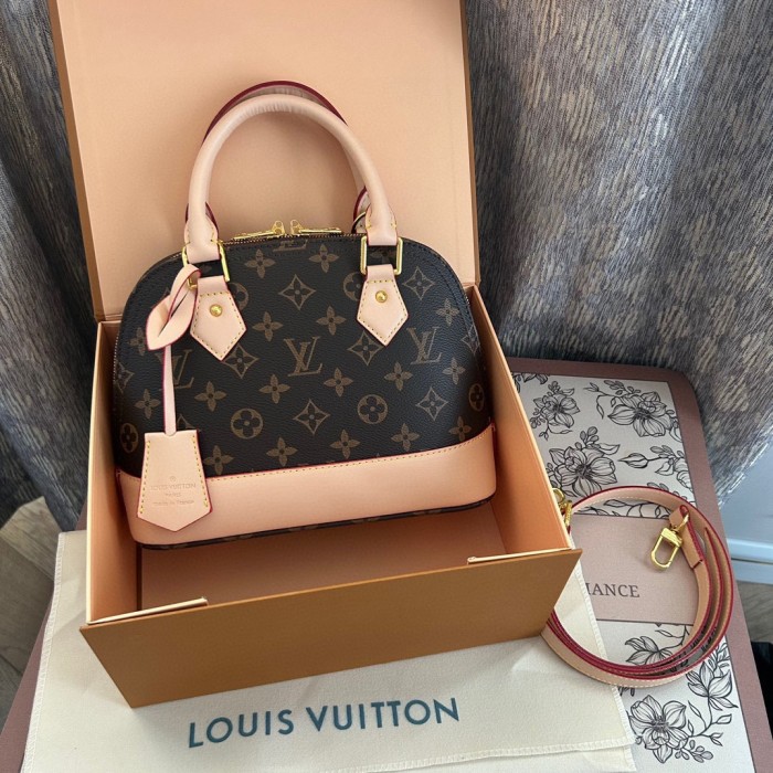 Split leather bag ,3A ,no box, size 24x18cm, B68-151-152
