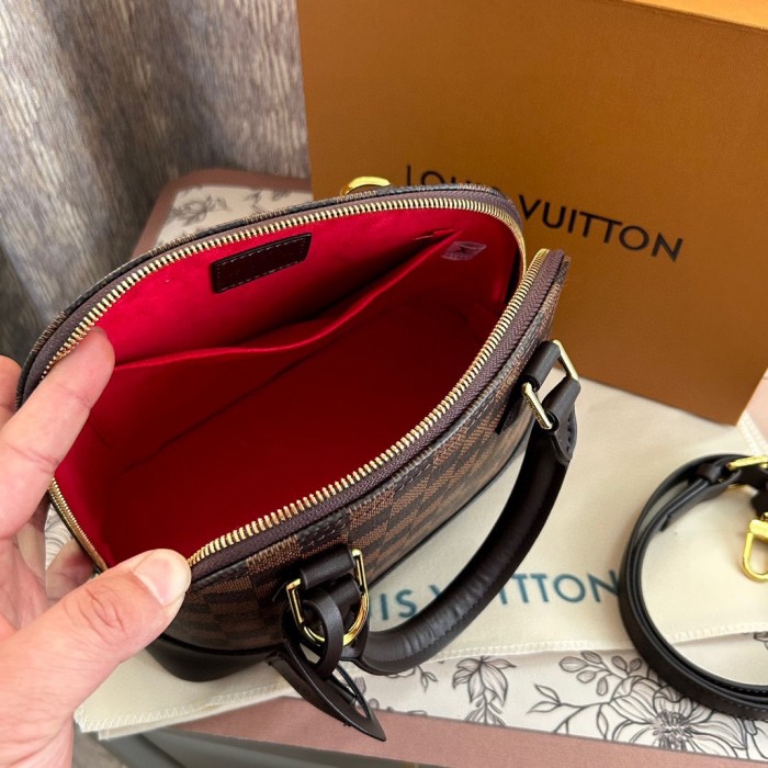 Split leather bag ,3A ,no box, size 24x18cm, B68-151-152