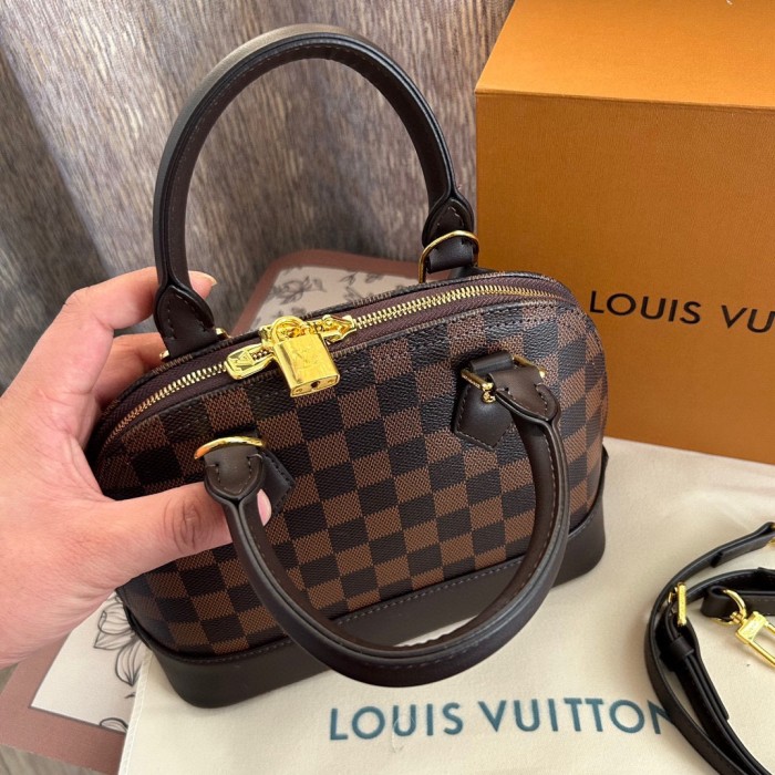 Split leather bag ,3A ,no box, size 24x18cm, B68-151-152