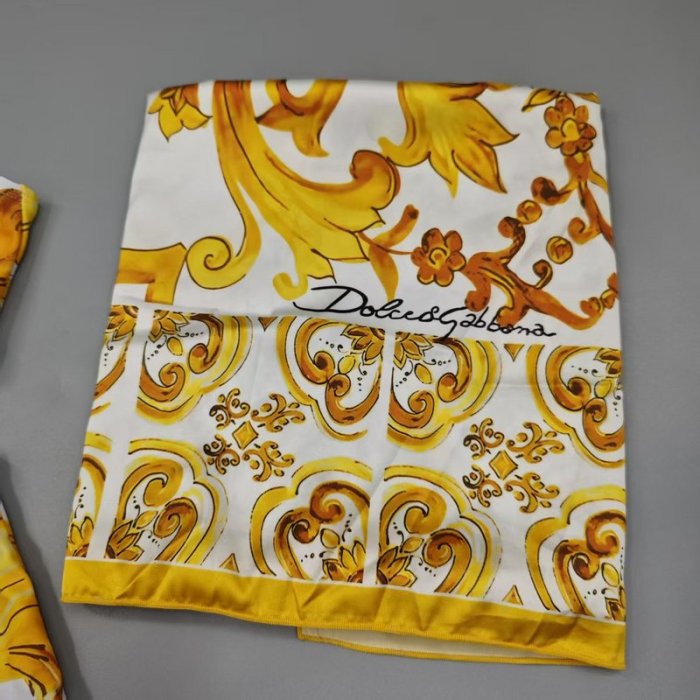Ladies' sexy swimsuit and scarf ,SW25-251
