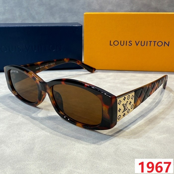 Blue light blocking sunglasses with the box and case ,G25-1963-1967