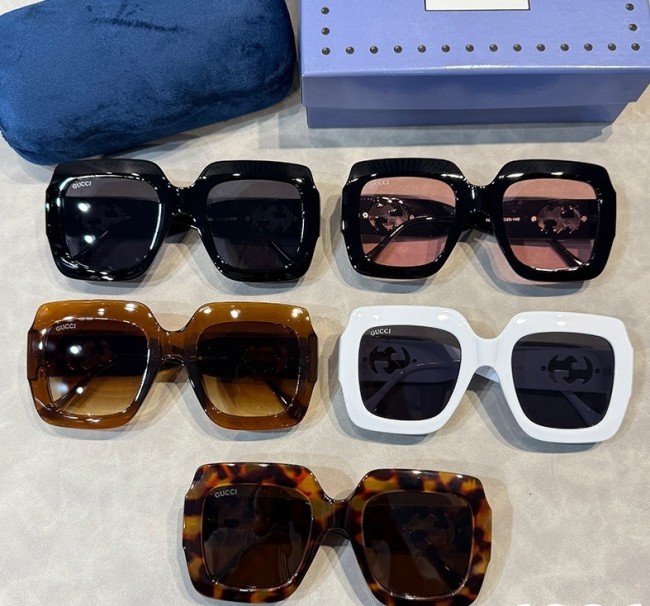 Blue light blocking sunglasses with the box and case ,G25-1990-1994