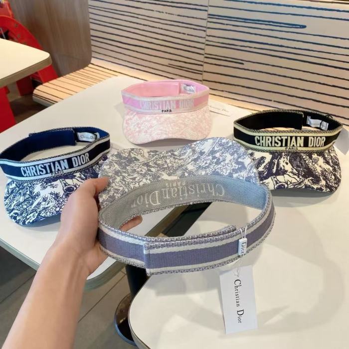 Fashion hat for women ,no box. HX20-35-38
