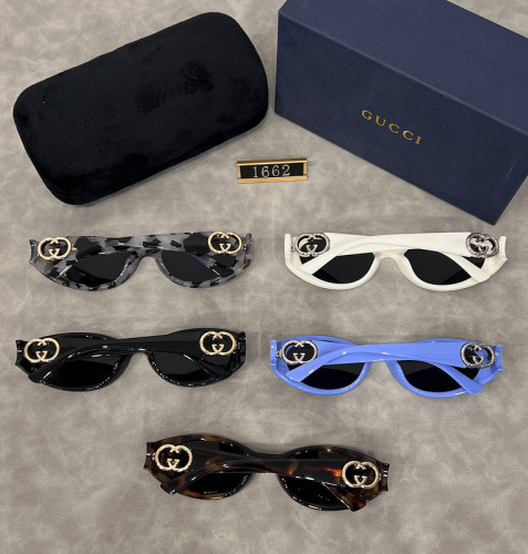 Blue light blocking sunglasses with the box and case ,G25-2033-2037