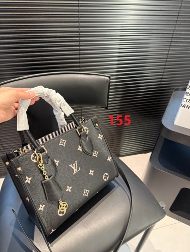 Split leather bag, 3A,size 25x20cm,no box,B68-155