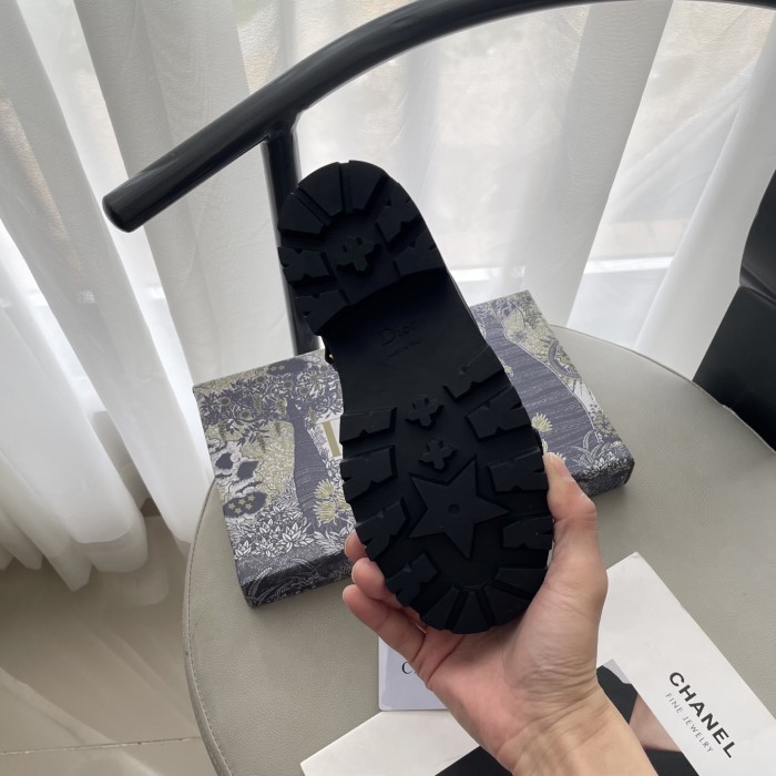 Women platform sandals shoes,size 35-42, SS70-412-413