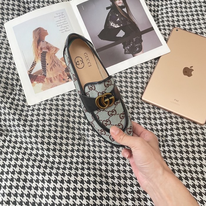 Women flat shoes,size 34-41, SS70-421