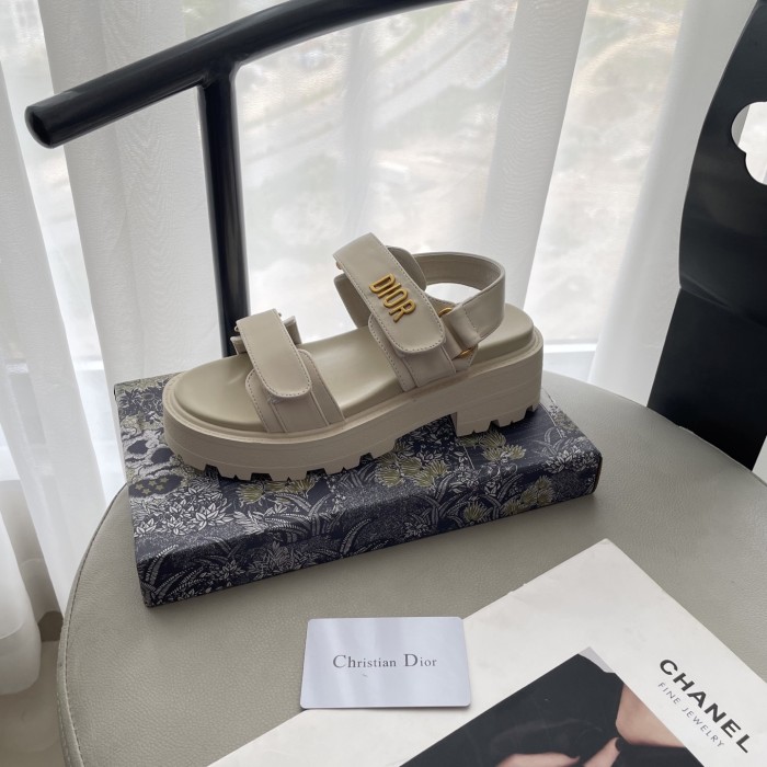 Women platform sandals shoes,size 35-42, SS70-412-413