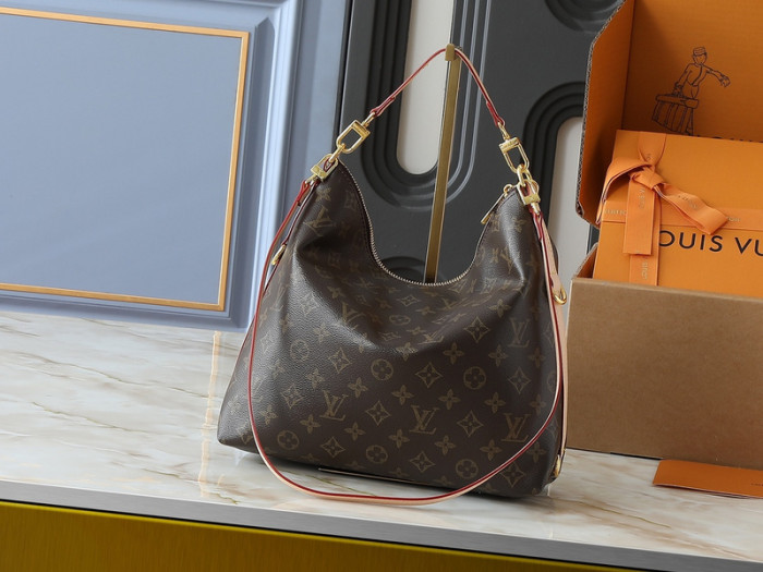 Split leather bag ,4A ,size 26x28x9.5cm,no box,  B75-372