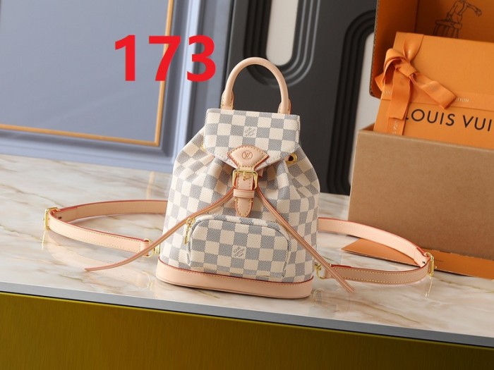 Split leather bag ,4A ,size 24x25x12cm,no box,  B80-173