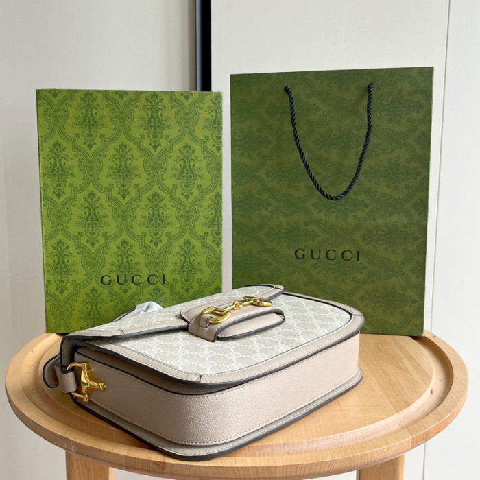 Leather bag ,5A ,size 25x18x8cm, no box,  B88-316