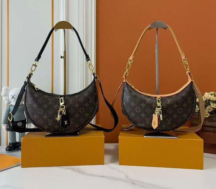 Leather bag ,5A ,size 33*22*9cm, no box,  B88-323-324