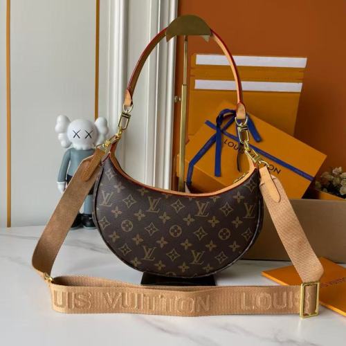 Leather bag ,5A ,size 33*22*9cm, no box,  B88-323-324