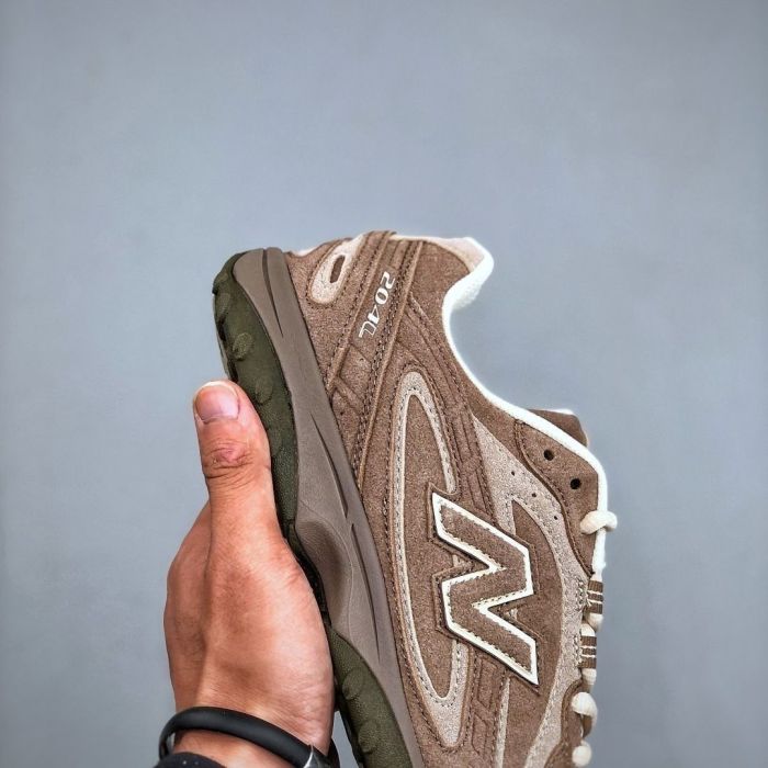 Women runner sneaker shoes,  with box,size 35-45，SS70-126