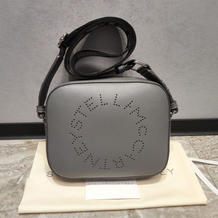 Leather bag ,New camera bag single-shoulder bag，5A quality ,size 21*17*5cm,no box,  B110-409-412